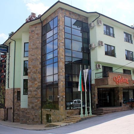 Hotel Unikat ヴェリングラード エクステリア 写真