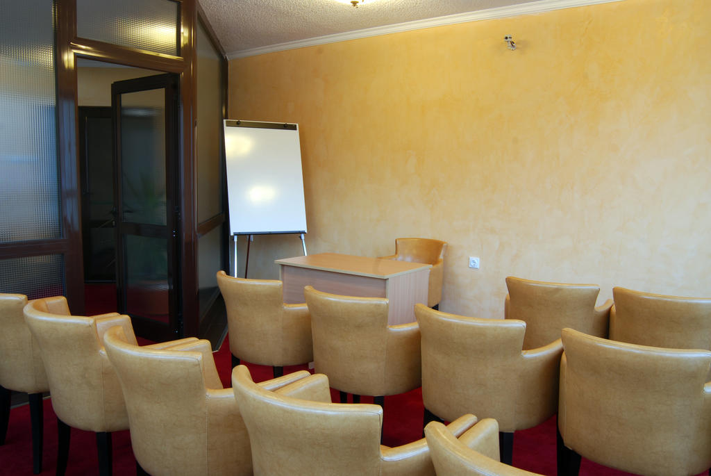 Hotel Unikat ヴェリングラード エクステリア 写真